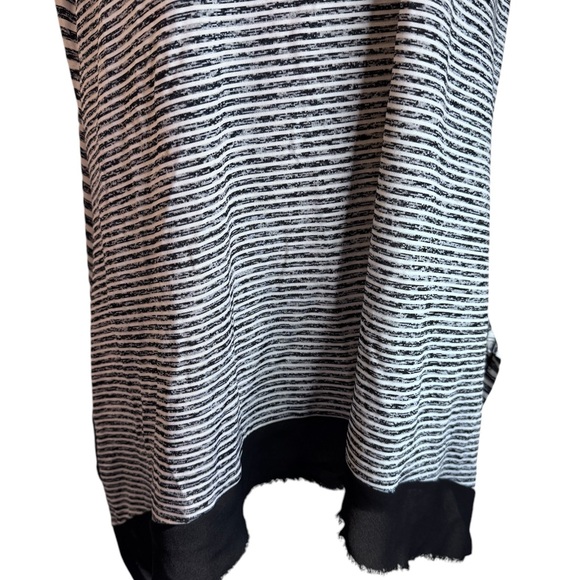 Patrizia Luca Black/White Oversized Striped Top Frayed Lace Neckline & Hem Sz XL - Picture 5 of 8